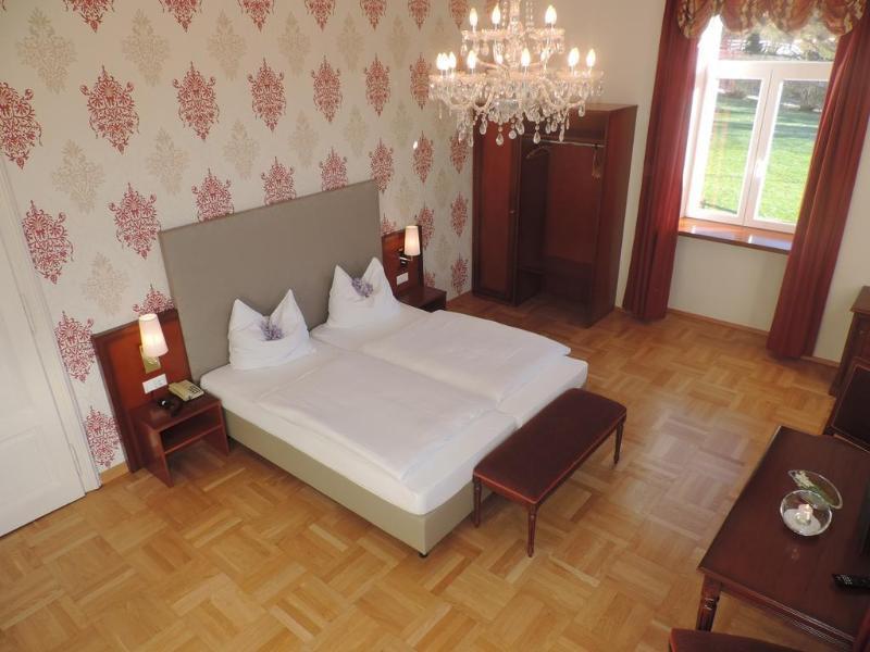 Hotel Kaiser Franz Josef Мильстат Экстерьер фото